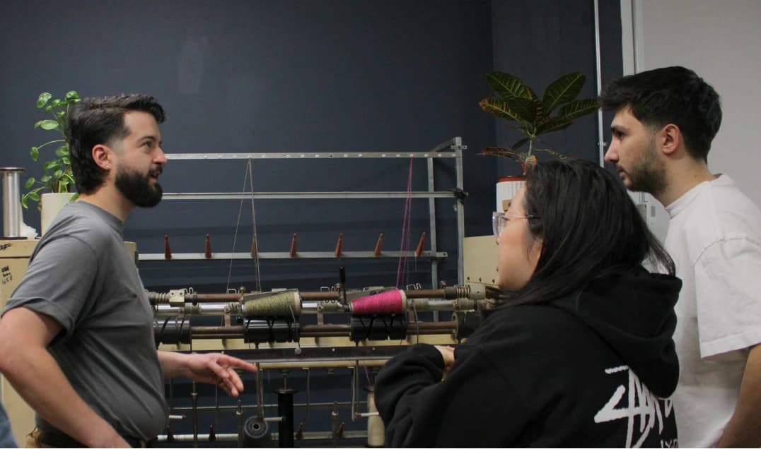 Weaving process
